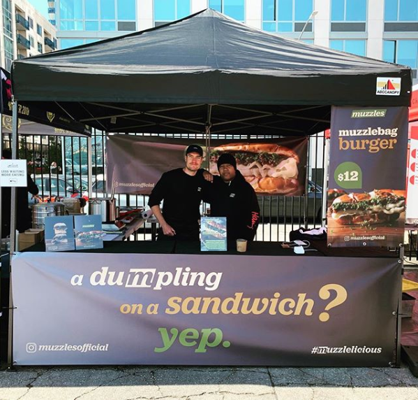 ESpaceNYC's tweet photo. This Saturday and Sunday, #muzzles will bring the hearty German classic to the streets of Long Island City. Look out for them at the @licflea, the longest running market in Queens (5-25 46th Ave.) #ESpaceclient #EntrepreneurSpace #Foodpreneur #LIC @ItsInQueens #muzzlelicious https://t.co/65pc65tCtu