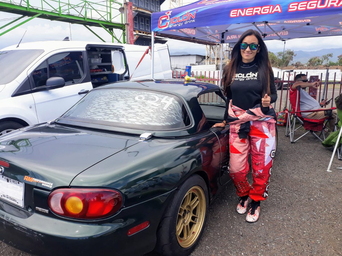RCompacto's tweet image. We are proud that Fast Auto Solution one of our client works Glory's Miata for the Solo One in Puerto Rico. Congrats for both!!!! @