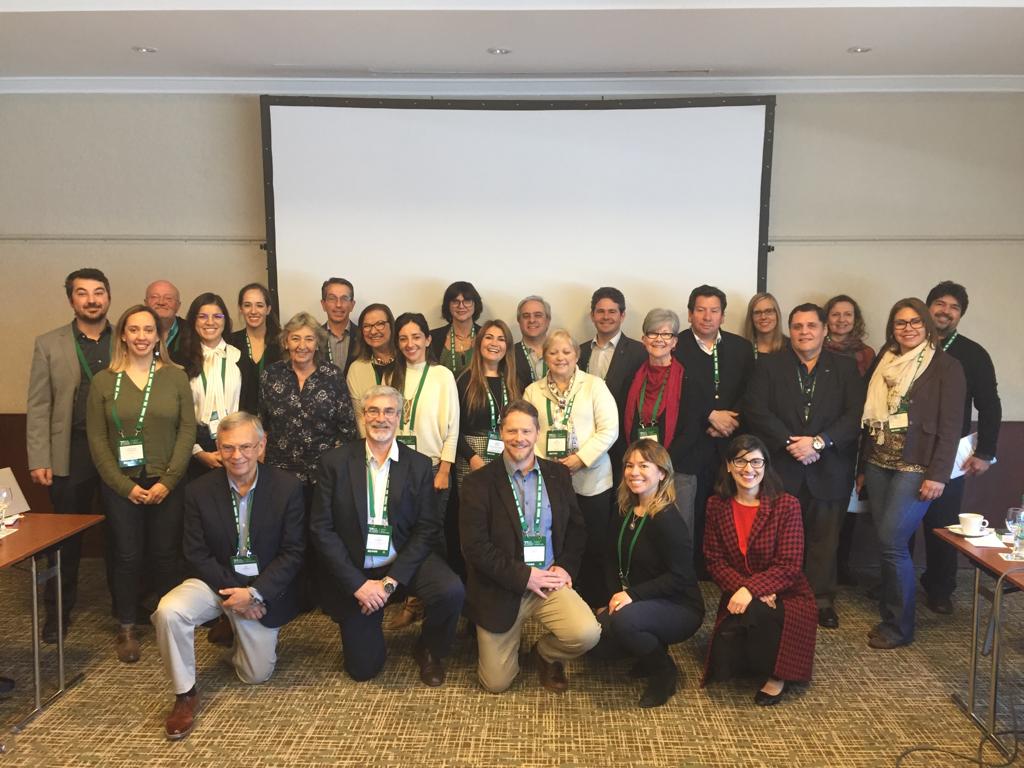 ASASemilleros's tweet photo. Grupo Fitosanitario completo con la participacion de los reguladores y las empresas. ¡Gran trabajo! #SAAseed2019 @SAA__seed https://t.co/kJlkfV21dH