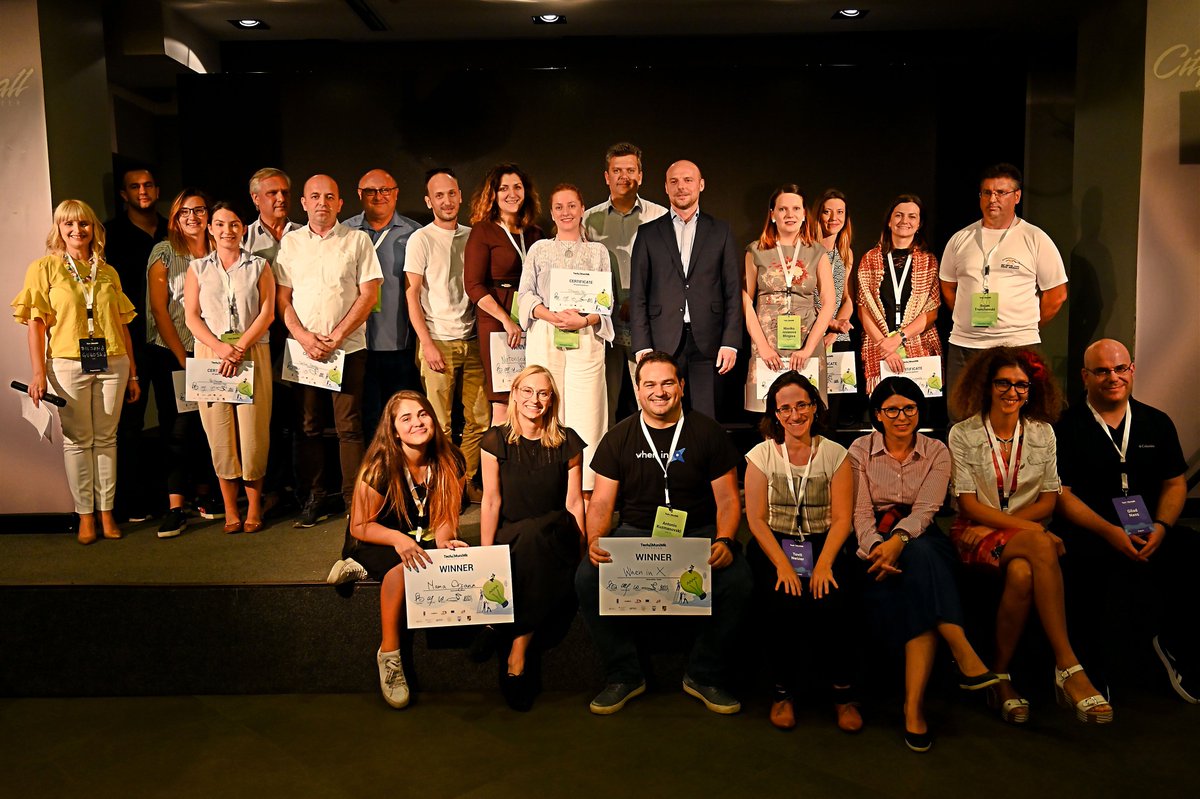UNDPMK's tweet image. And the #Tech4MuniMk winners are: @WhenInX -an online marketplace for alternative tourism, Mama Organa- a social enterprise that helps reduce carbon footprint by collecting organic waste &amp;amp; Notarised- a blockchain app that helps you sign and verify any type of document. Congrats!
