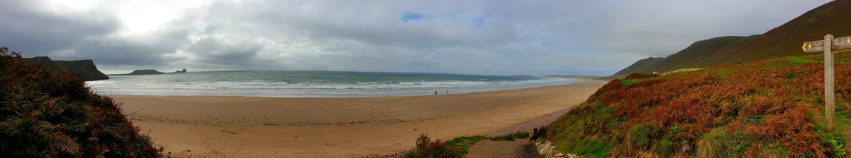 8splat's tweet photo. I ran away for a few days to distract myself and saw some of the most beautiful beaches 😍 #nothingcheersmeuplikeabeach #Rhossili #Oxwich #Swansea #themubbles #Wales #thenIcameBacktoanemptyhouse☹ https://t.co/LdbS2JAutp