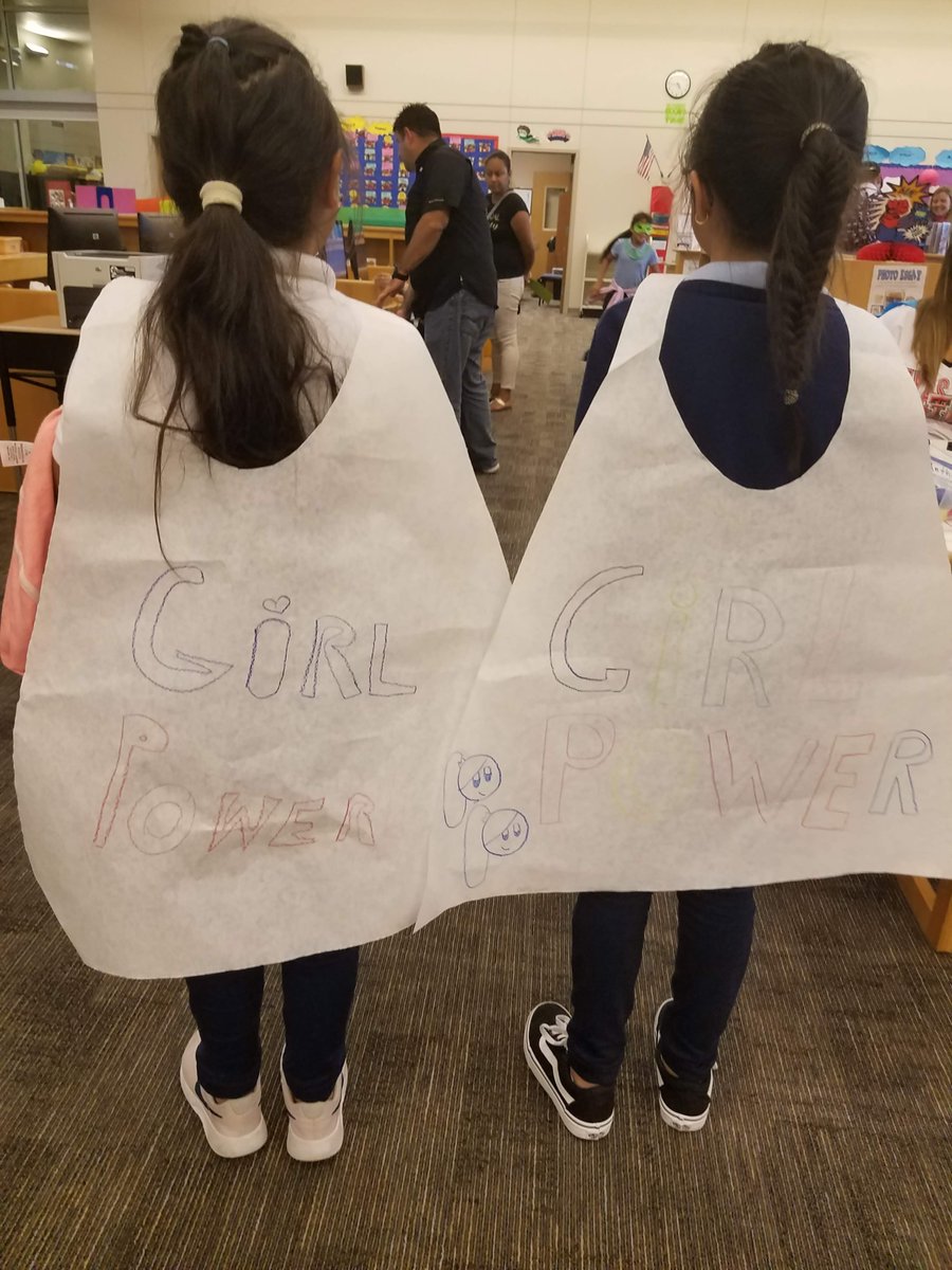hbelibrary's tweet photo. Amazed by the Hornets at Library Night! Hornets found their super powers. @SBISDLib @HBEhornets @HBElibrarian @hbelibrary https://t.co/ym4cgkdeJJ