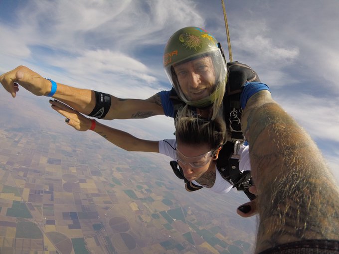 Sara Olson’s pics and videos