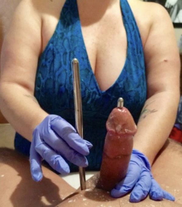 Getting a wax and an insertion https://t.co/6REEZ62qZK<a href="/tag/summernotover"class="tags"><span>#summernotover</span></a><a href="/tag/buttnumb"class="tags"><span>#buttnumb</span></a>