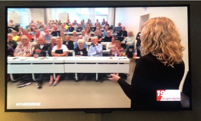 Britt Borregaard (@borregaardbritt) on Twitter photo Yesterday I presented the results of my PhD to 140 patients and relatives who all participated in the study. Patient involvement at a new level for us. A great experience! The ‘Patient first’ - also in research #INVOLVEstudy <a href="/OUHhospital/">OUH Odense Svendborg</a> Yesterday I presented the results of my PhD to 140 patients and relatives who all participated in the study. Patient involvement at a new level for us. A great experience! The ‘Patient first’ - also in research #INVOLVEstudy <a href="/OUHhospital/">OUH Odense Svendborg</a>