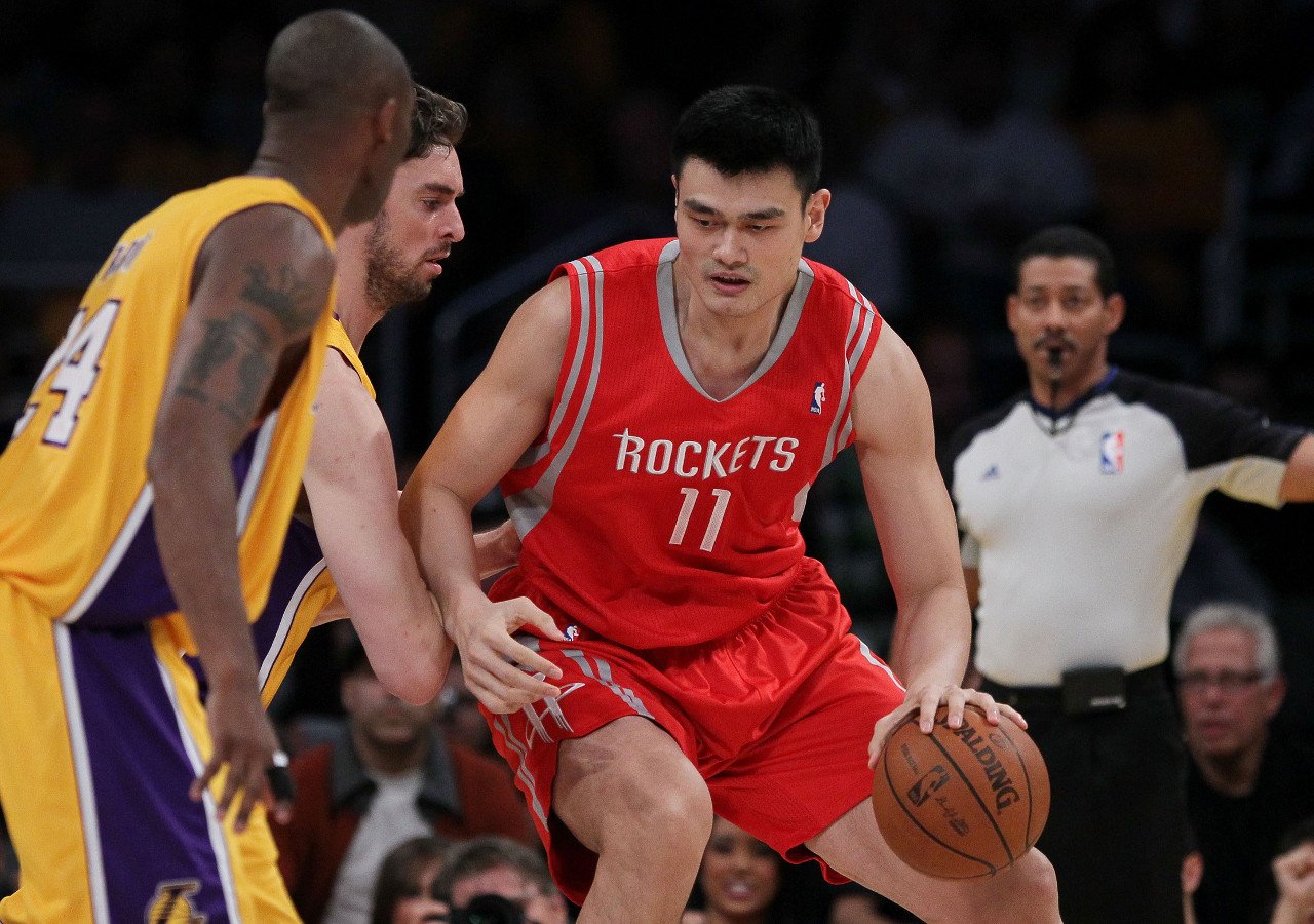 Happy Birthday Yao Ming!! The 8 time NBA All-Star turns 39 today. What is your favorite Yao Ming moment?? 