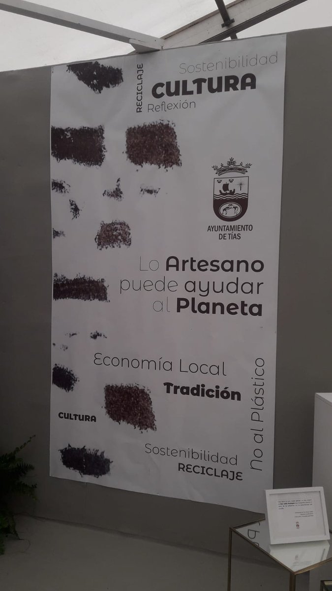 PlasticoCero's tweet photo. Nos ha encantado el stand del @AytodeTias en la Feria de Artesanía de Mancha Blanca. Porque la #artesanía también puede ayudar al planeta #NoAlPlástico https://t.co/Cmaepwi6M0
