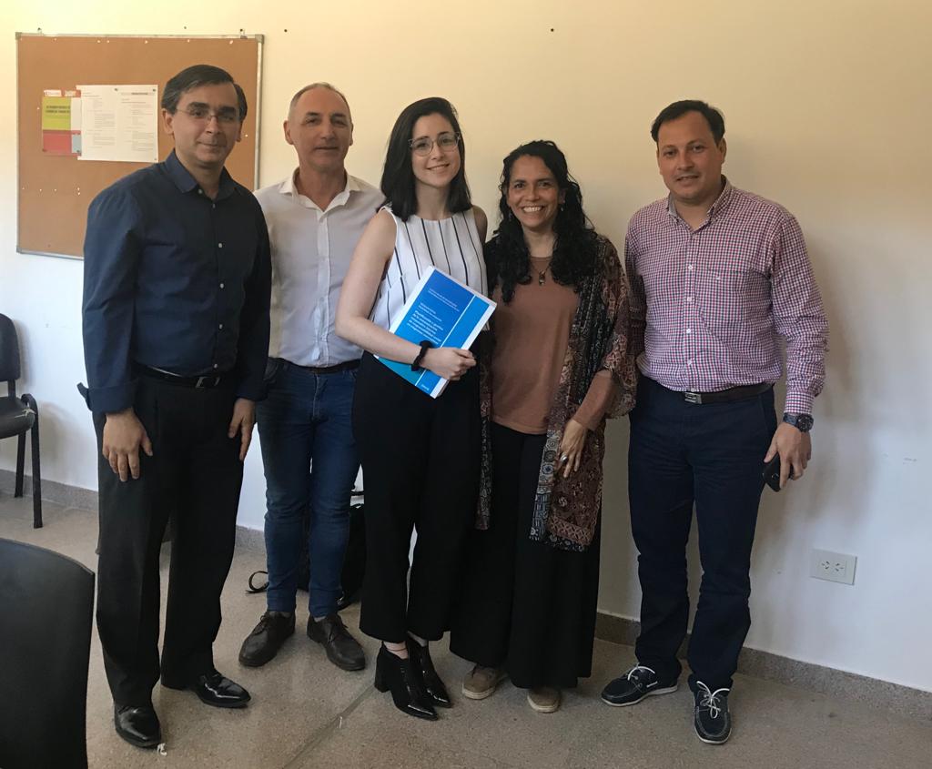 cs_unne's tweet photo. 👏Felicitamos a la reciente graduada Elina Milagros Fernández Avancini quien hace minutos defendió su 📕 tesina: 👉"Planificación y gestión de la comunicación corporativa interna de responsabilidad social en empresas correntinas" dirigida por la Prof. Karina Parras.
#csHumUNNE https://t.co/3HO9JOwiHs