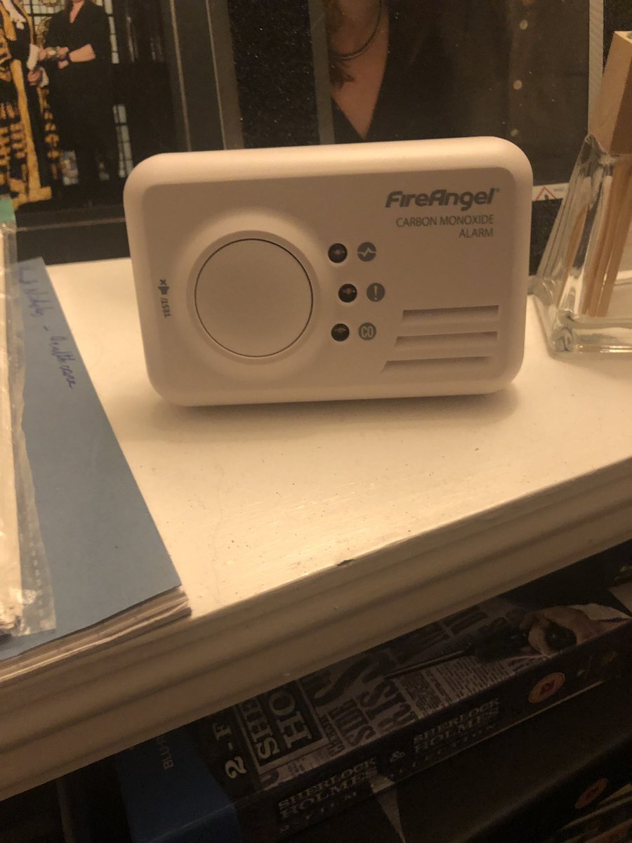 hannahlegaleyes's tweet image. One thing I learned today is carbon monoxide detectors save lives.

Thank you to the paramedics from       @NWAmbulance and all the staff at @wuthnhs for taking care of me today after a #carbonmonoxide poisoning scare. 
Please place a carbon monoxide detector in your home.