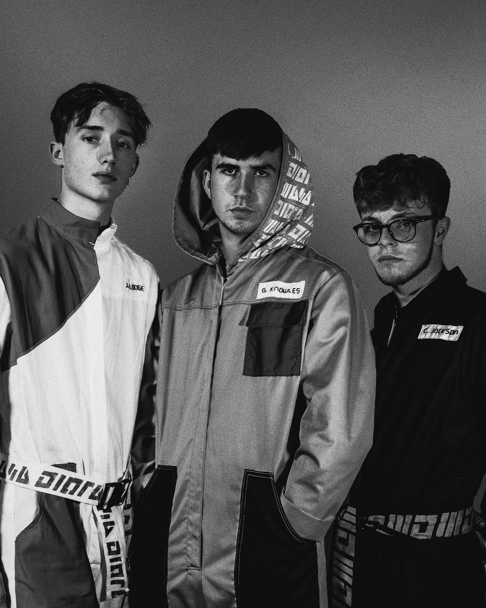 Oh Nebula! Our brand-new single is out at MIDNIGHT 🦋💎