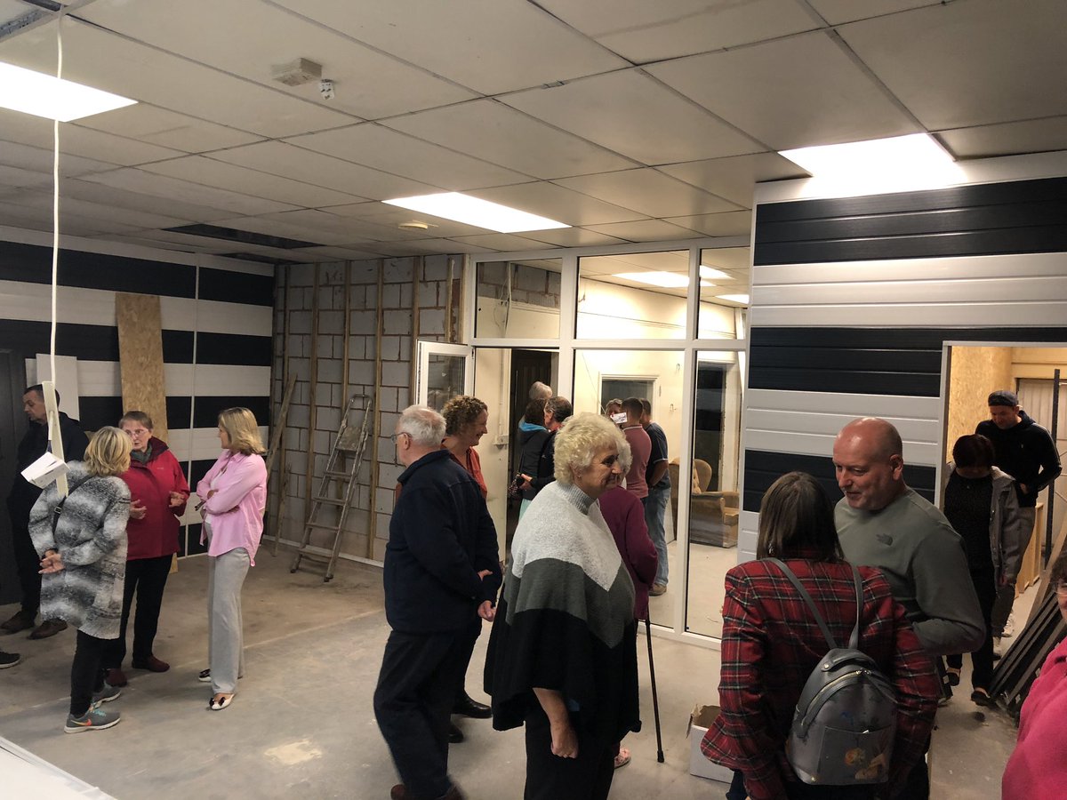 BethelBheath's tweet photo. A great evening finding out about the Manna House Pantry and the work in progress. Thank you to everyone who came along and expressed an interest.

If you are interested in finding out more about the Manna House Pantry, volunteering or supporting the project, please get in touch. https://t.co/6qmgCqTX3j