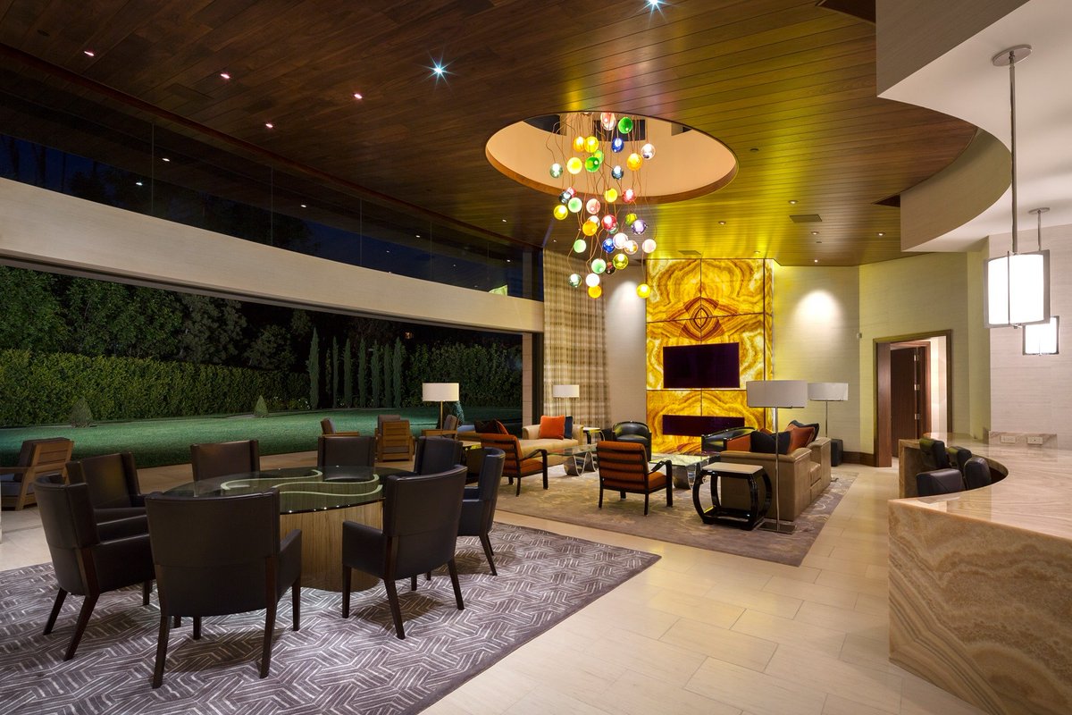 ficrest's tweet image. Customize your lighting, indoor and outdoor, while controlling it all from one remote!

#FicrestIntegrationInc