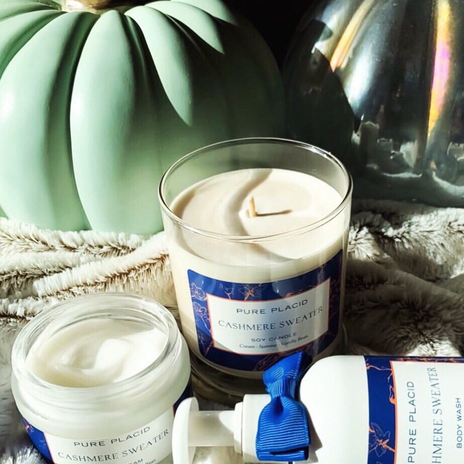 pureplacid's tweet photo. Time to break out the fall decor and fall scents!  

#FallFestival #cashmeresweater #soycandles #cleanliving https://t.co/XhTkdOxwEK