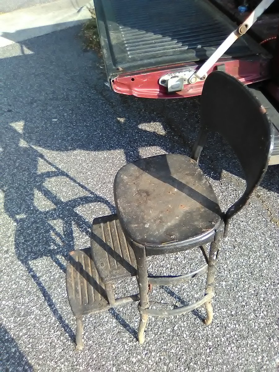 Sweet booth addition the short gods are not being ignored