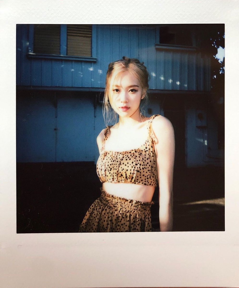 rosiefeed's tweet photo. https://t.co/rZ7eF9wb80