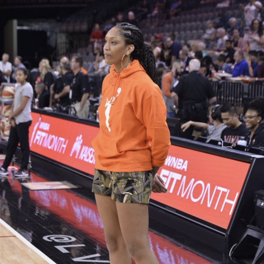 WNBA on X: Our players have been rockin' the orange hoodies all