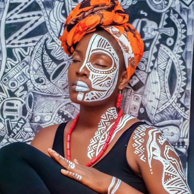 maryojob's tweet photo. I just recruited yet another sister to join me on the streets of #twitter 😁, Yetunde (@moremiajansoro) is a #model &amp; has been a wonderful PA of my works behind the scenes of #WordPress and @UwaniHub. Thank you Sister. Please #RT &amp; tag agencies looking 4 creative models ☺️ https://t.co/Urln3so5IO