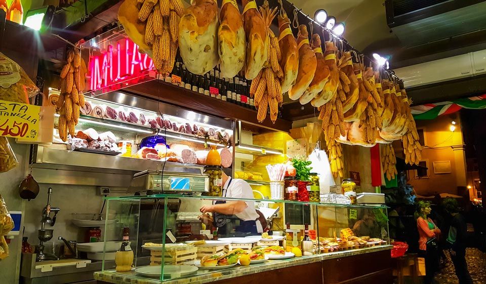 travelwith2ofus's tweet photo. 7 Tours You Must Do In Rome
If you are going to Rome, visiting the ...
https://t.co/Bd3HQLnuqD
#VisitingRome #Rometours #thingstodoinRome #travel #traveltips #travelmotivation #travelmore #thingstodo #Travel #ThursdayThoughts https://t.co/qKdxvWkyUG
