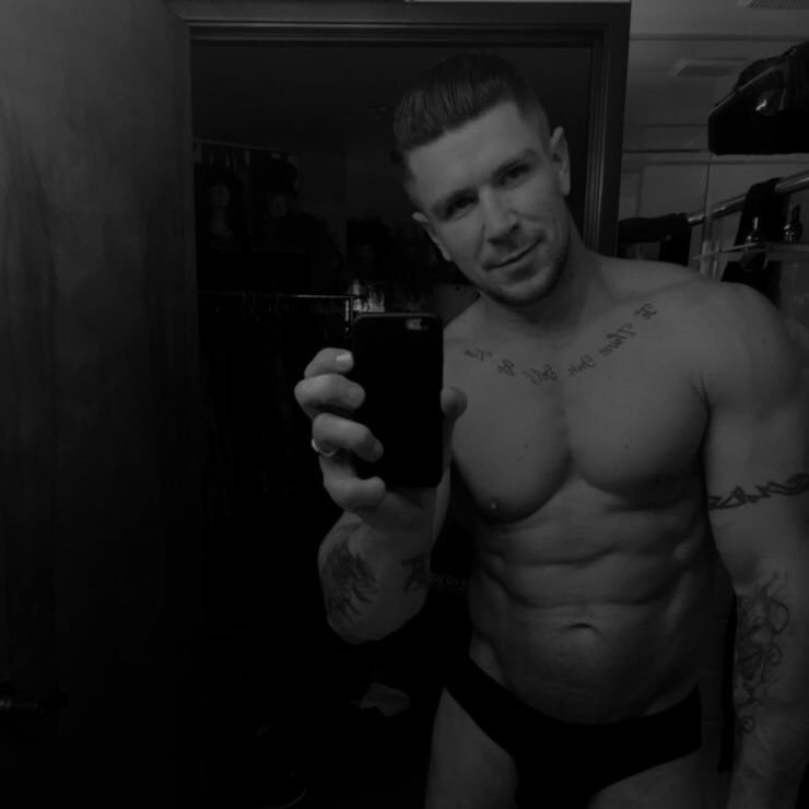EroticPatriarch's tweet photo. ⠀⠀⠀⠀⠀⠀⠀⠀⠀⠀⠀⠀ 
   * 𝐓𝐇𝐎𝐌𝐀𝐒 𝐄𝐕𝐀𝐍𝐒. . . .  gym teacher/businessman. father. fitness guru. popular dad in the neighborhood. gay (ships w/chem). dominant/submissive. hung. kinky. 

       ⠀⠀⠀( 𝙽𝚂𝙵𝚆/𝙻𝙴𝚆𝙳. ) https://t.co/fj6fcs0Se5