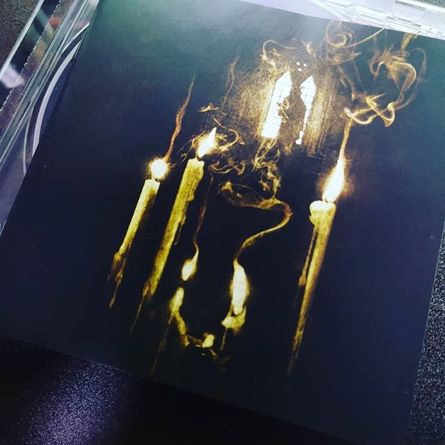 poipoi33's tweet photo. Opeth / Ghost Reveries (2005)
北欧の暗黒神。
暗く、そして美しい。

#opeth #ghostreveries #cd #compactdisc https://t.co/4M0yBXrdyv https://t.co/DxXA8rb6Oq