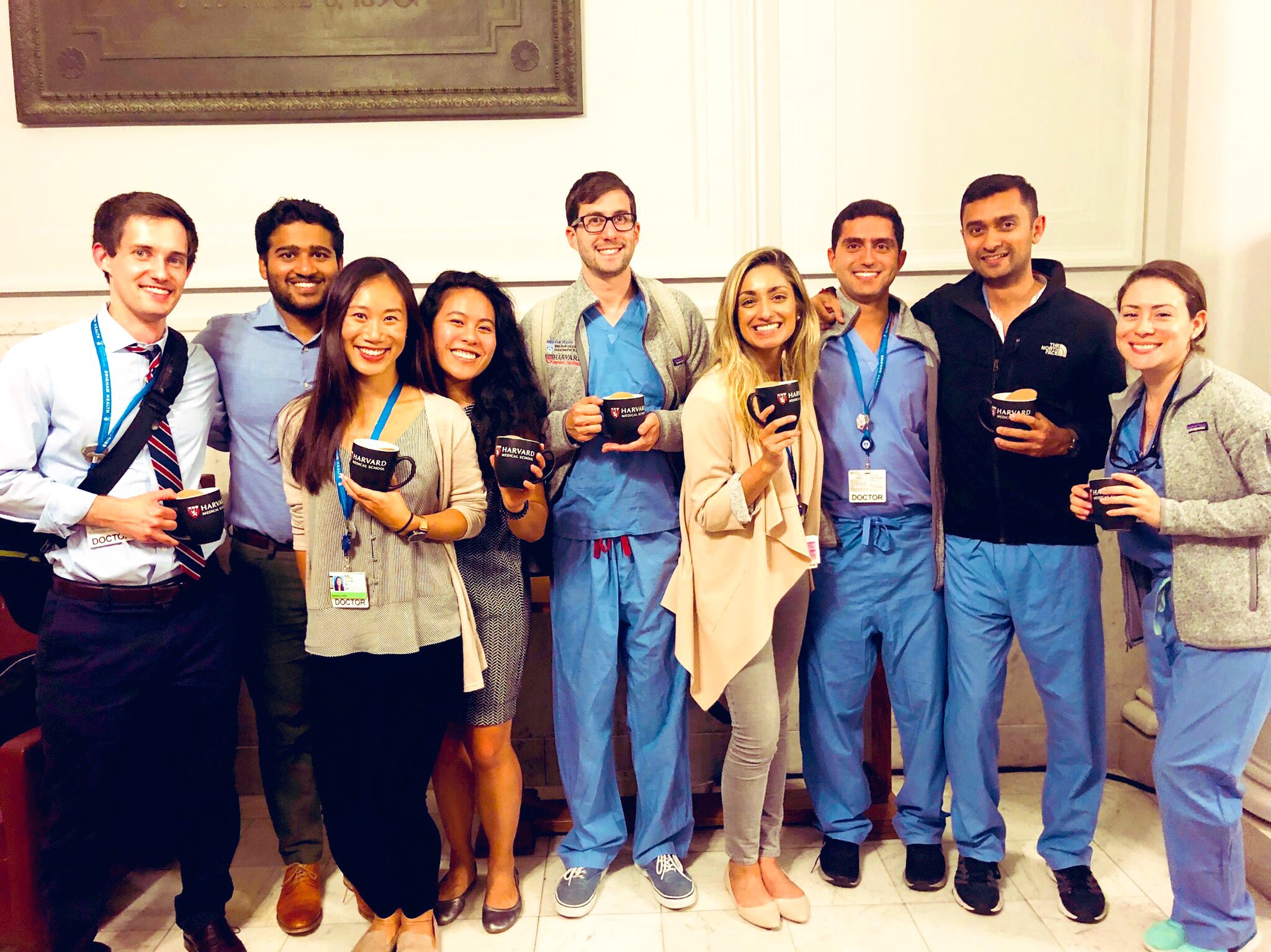 Khushboo Jhala, MD MBA on Twitter: "BWH rad 🌟 residents enjoying some  🥂and ☕️ at the #harvardmed Dean's Reception for Residents and Fellows,  thanks for the welcome and mugs! @harvardmed @HMSCountway @BrighamBEI @