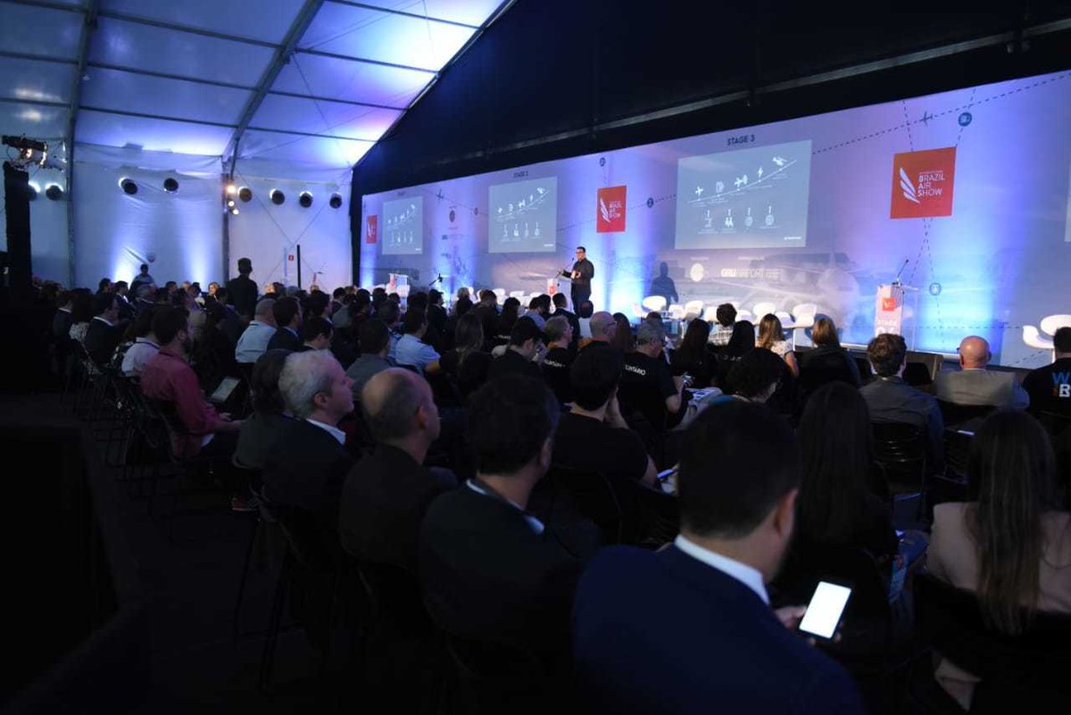 ibas_aero's tweet photo. Hoje de manhã aconteceu a Plenária de Tendências e Inovações! Tivemos a presença de Jason Ward (Azul - Linhas Aéreas), Elbson Quadros (SITA), Sandro Valeri (Embraer), Claudio Jorge Pinto Alves (ITA) e John Watret (Embry Riddle).
#ibas #gruairport #aviacao #airport #sator https://t.co/UuJpLeJ0gT