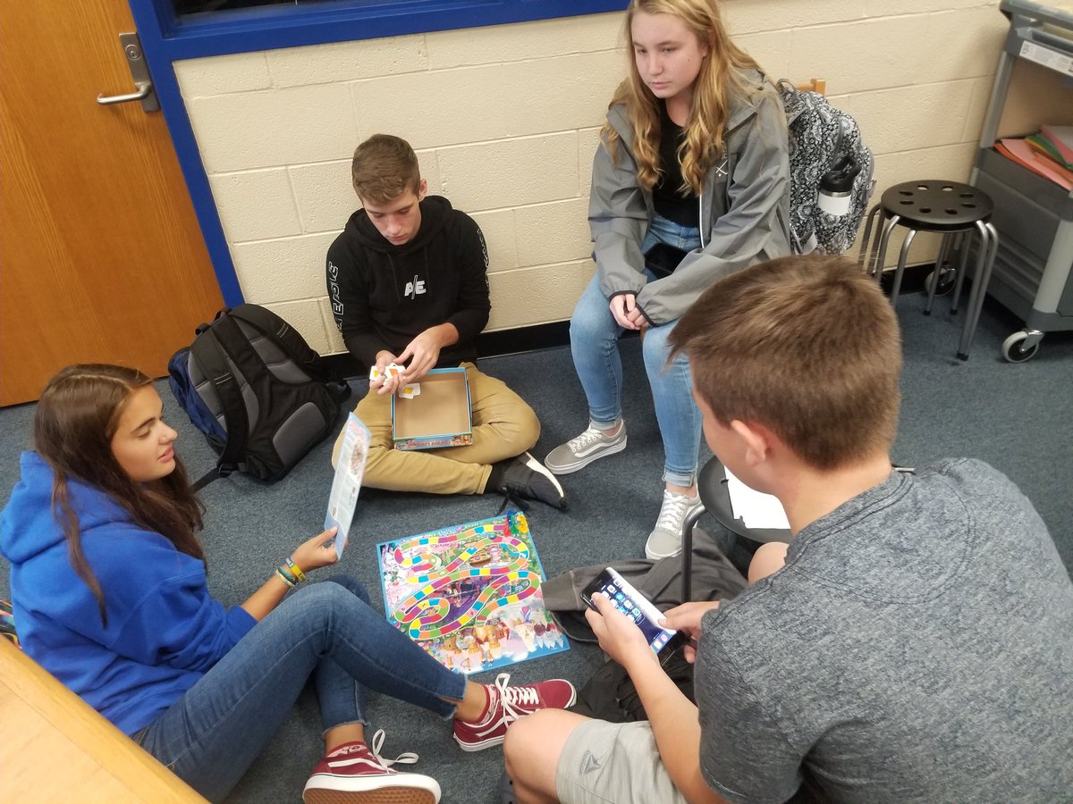Lots of great classic board games being played today during 'One Lunch'..... who needs phones! #boardgames #brainbreak #putdownthephones #interact  @LHSEAGLESVA