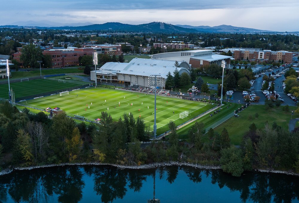 ZagKennelClub's tweet photo. Come to the best soccer field in the nation and watch @zagmsoc take on the gauchos! 🔴⚽️🔵
Game starts @ 7pm 📍Luger Field #beatUCSB https://t.co/hdKRIe1JSH