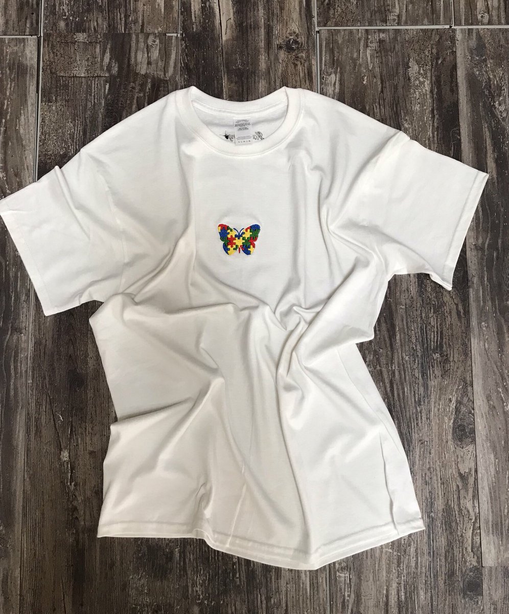 MikeeKhoury's tweet photo. GIVEAWAY‼️

RT TO WIN A MORECHANGE - AUTISM AWARENESS T-SHIRT

must be following @MoreChangeStore 
announcing winners tomorrow!! https://t.co/Nl2okaq05m