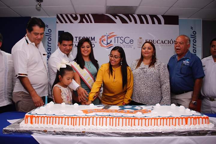 SheilaCadena's tweet photo. En representación del Lic. @adan_augusto, Gobernador Constitucional del Estado de Tabasco; asistí a la 13va. Semana Académica del Instituto Tecnológico Superior de Centla #ITSCe. Felicito el esfuerzo del ITSCe. 

#INJUDET https://t.co/xuvvhPoTly