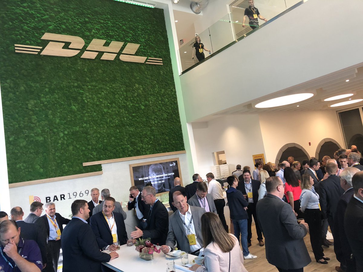 basicthinking's tweet photo. Willkommen im neuen Innovation Center von @DHLUS! Gleich wird hier offiziell eröffnet. 🎉 https://t.co/WfFZeSmY6Y