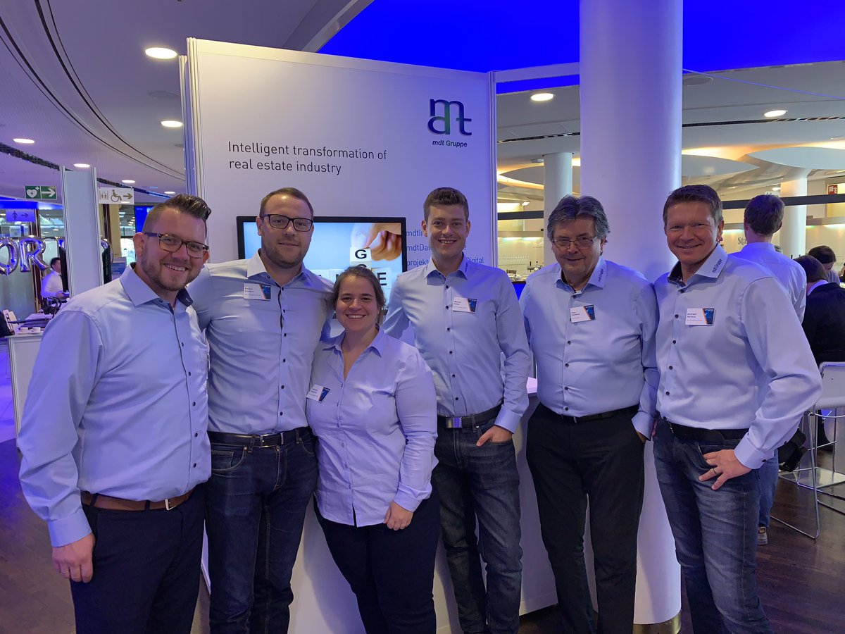 GruppeMdt's tweet photo. We want to say Thank You @easy_software for the great event @ the #EASYworld2019 #mdtgruppe #sales #partnership #excellencePartner #EASYFamily #greatteam #perfektteam #digitalization #digitalButEasy #mdtgroup #mülheim https://t.co/RybXP9Lztn