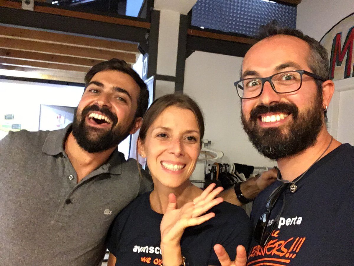 avanscoperta's tweet photo. 😎 #Meetup madness just started in #Milan’s @Mikamai @LinkMeJS with @MatteoMced talking about #ProductStrategy and how to think about your #digital products... better! 🦖🤓💪
#WeAreLearners #Agile #TeamWork #Innovation #Workflow #SoftwareDevelopment #Discovery #Techies #Lean https://t.co/RJDins6WU8