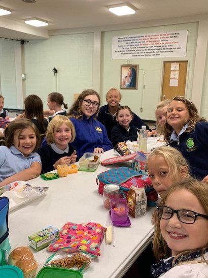 Juliefs77's tweet photo. St. Catherine teachers appreciated the extra help from @NewCathBreds seniors yesterday, and our students loved spending time with the seniors too! #StCatherineColts https://t.co/7QEpU3AdSy