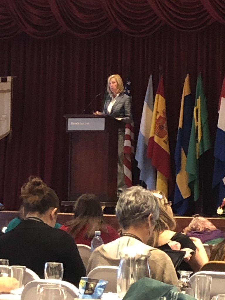 LongoEgmar's tweet photo. Now Diane Damiano talking about rehabilitation evidence-based in CP #aldid2019 #elpoderdecolaborar https://t.co/4BRxjxpfoc