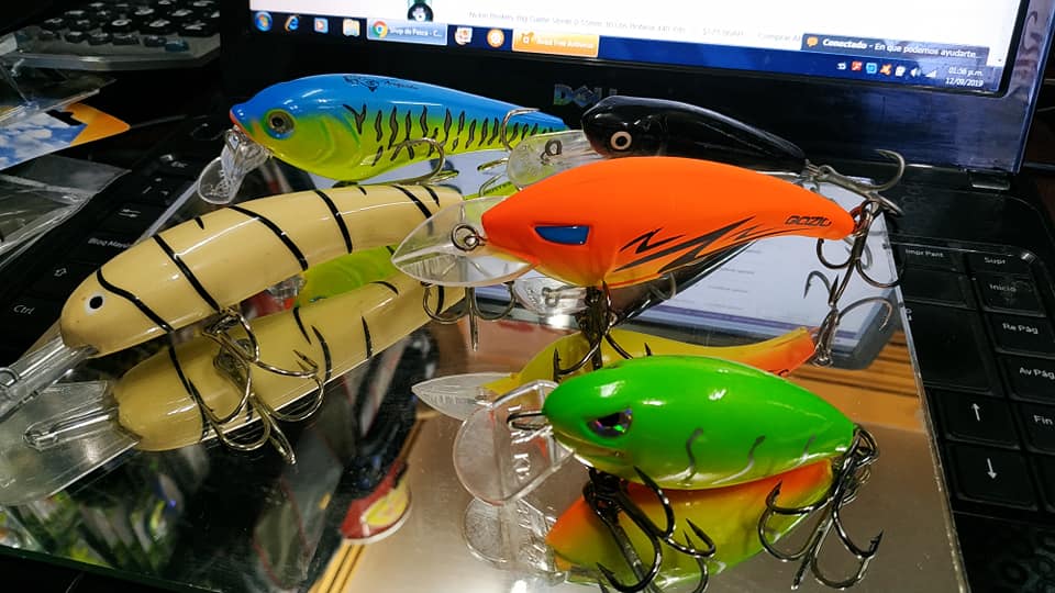 shopdepesca's tweet photo. TIEMBLAN LOS DORADOS
Combo Pack x 5 señuelos para dorados envios a toda 🇦🇷🎣🦈 #shopdepesca
#ng #raptor #donkb #señuelos
Visita https://t.co/UFzWzbgkgF https://t.co/j0Iu9YvBn2