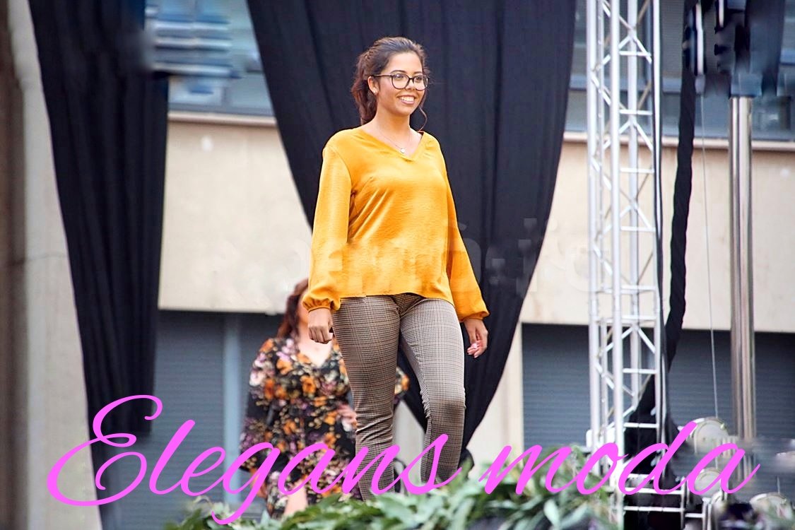ElegansModa's tweet photo. Look Desfile  Nueva Coleccion Otoñ 2019,Gala de la Moda Vila-real.
 #desfiledemoda #fashion #modaespañola  #newcollection #models #outfitoftheday #villarreal   #allsize #tallapequeña #tallasgrandes  #streetwear #lookdehoy #outfitdehoy #fotodeldía #tiendaderopa #milookdelooks https://t.co/49ZAT7f9uo