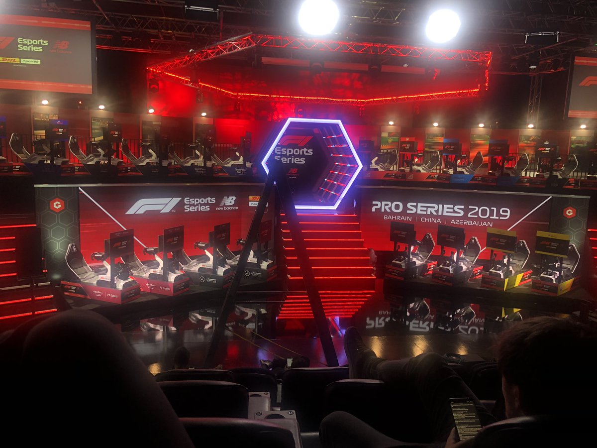 KickedInYOO's tweet image. We managed to pull off Round 1 of @F1 eSports! Great new experience, lots of nice drivers and a cool team behind the scenes!

Thanks also to @EventsHouse.