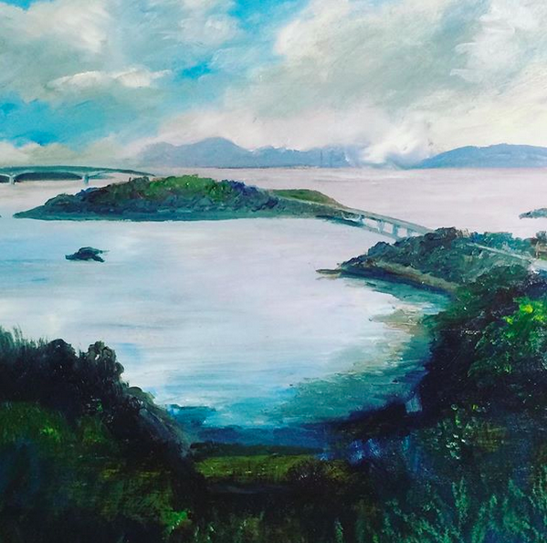 Cindie_Reiter's tweet photo. I spent some of yesterday afternoon wandering round #amploc #plocachaoil #kyleoflochalsh. Lots of inspiration including this view of the #skyebridge and the #isleofskye this is in oils, mostly blocked in, I’ll have to let it dry a bit before adding anything else #wip https://t.co/U7txHrnDpC