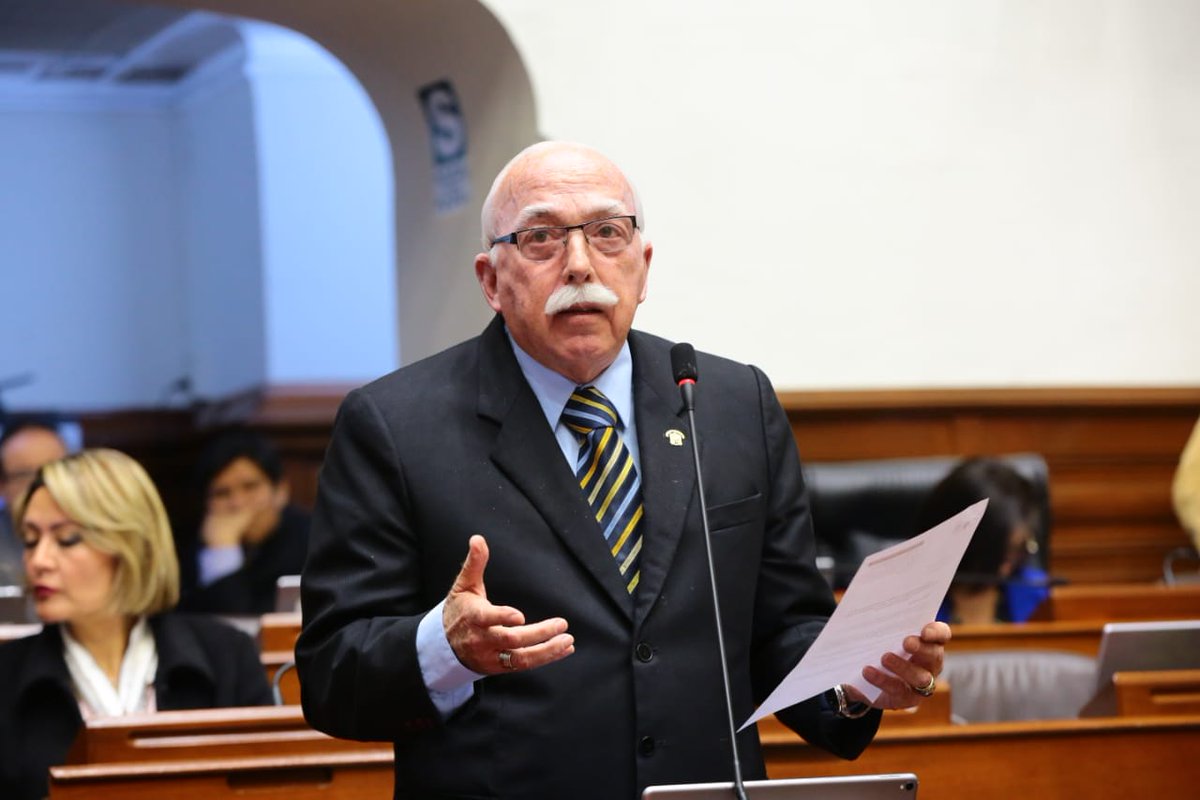 congresoperu's tweet photo. [AHORA] Prosigue debate del #PL 4113 que propone exonerar al Ministerio de Defensa y al Ministerio del Interior de la prohibición dispuesta en el artículo 6 de la Ley 30879, Ley de Presupuesto del Sector Público para el año Fiscal 2019. https://t.co/rirkoajucf