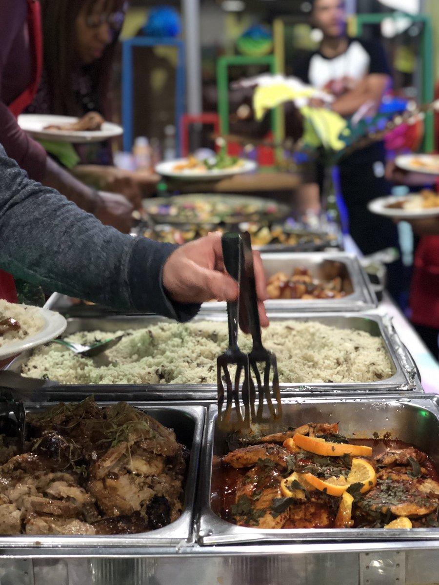 947's tweet photo. The couples have taken a break from ‘Paint &amp; Sip’ and are now enjoying a scrumptious gourmet dinner 🤤#947BigSeptember #947DateNight
#TotallyReady #ColgateSA https://t.co/M9MaeHQh5f