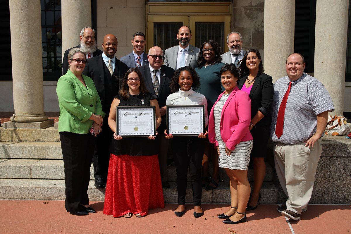 Msalvatore2024's tweet photo. The MC Freeholders honored the #Lighthouse Districts in Monmouth County. When school children are celebrated the entire community smiles! Thanks for taking the time to celebrate education. https://t.co/DDmJeRRtOS