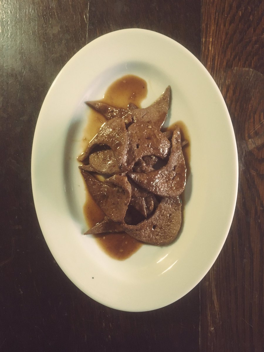 藤村公洋 Auf Twitter 帰宅して 真夜中の豚レバー ケ食 高松日記 深夜のマルエツにて豚レバー スライス100g 1円 を調達 スキレットを熱々にして油をしいてレバーを炒め というか鉄板焼きのつもりでこねくり回してから焼肉のたれジャンをかけて レバーのよく