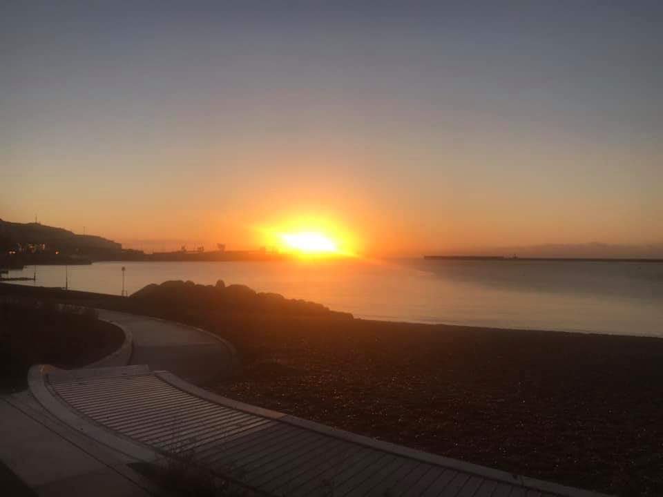 PDMMICKPADFIELD's tweet photo. Great view early this morning at home https://t.co/KXaBCVgeDx