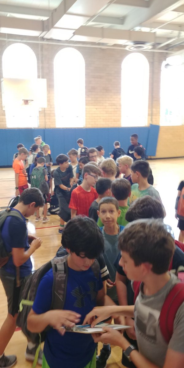 SwansonSport's tweet photo. Lots of interest in Boys Ultimate kicking off today! @SwansonAdmirals https://t.co/ybAw58ue1Q