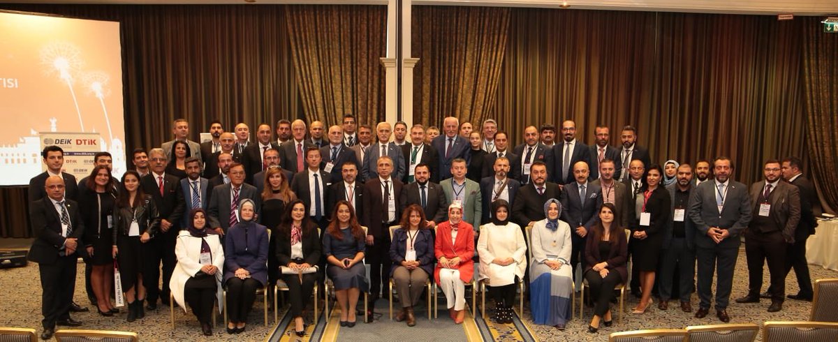 NailOlpak's tweet photo. Berlin toplantımızın final sahnesinden selamlar... 👋👋
@ticaret 
@deikiletisim 
@DTIKiletisim https://t.co/0GFyXjqETs