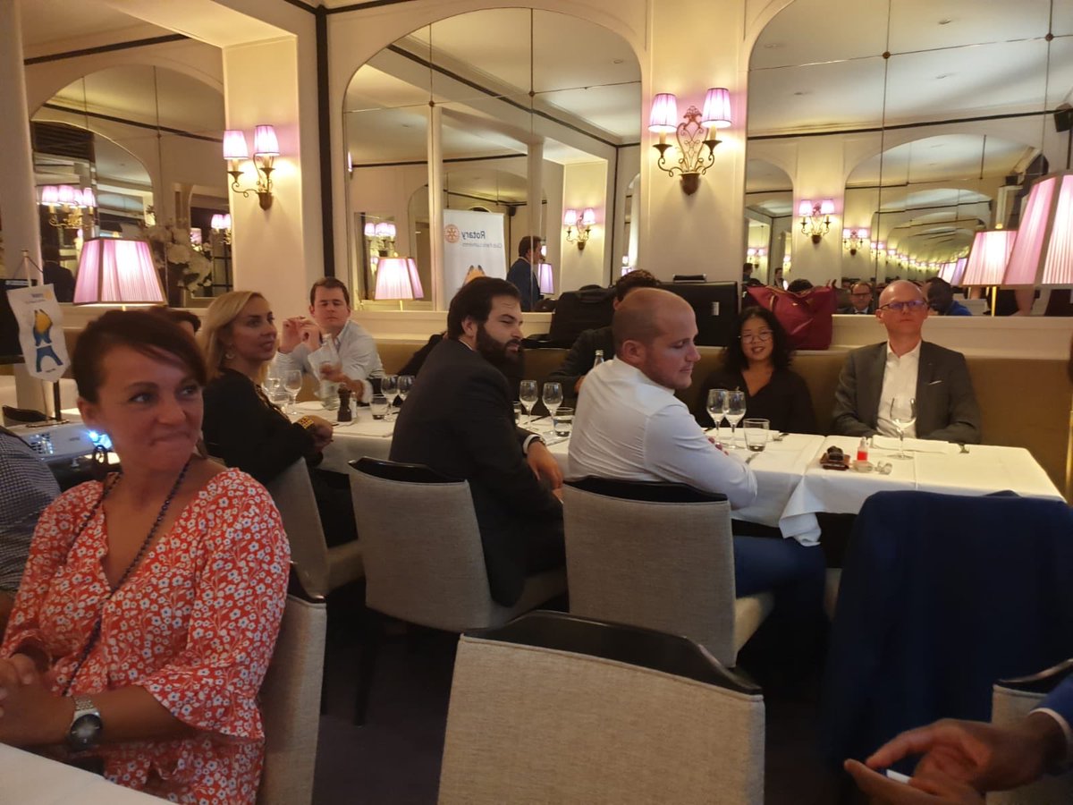 ParisRotary's tweet photo. C’est la rentrée rotarienne! 
Nous sommes de retour avec pleins d’actions à mener et comme ligne directrice , l’amitié, l’humanisme et l’éthique professionnelle. https://t.co/AuwwhPuhzV