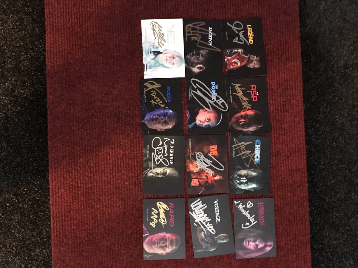 Duzza180's tweet image. COMPETITION TIME 

Signed @TargetDarts players cards. 

Simply like or retweet and I will pick a random winner this Monday at 7pm