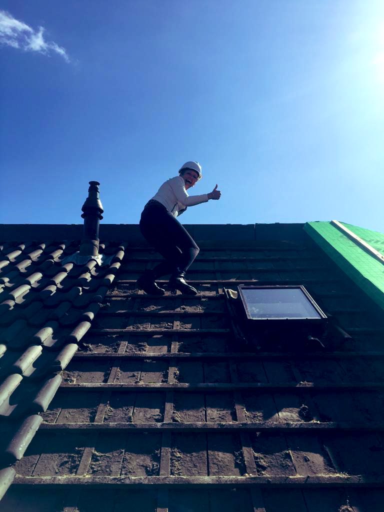 Bianca_Wolbers's tweet photo. Life begins where fear ends @Trebbe1911 #hoogtevrees #theskyisthelimit 💪🏻 #renovatie #woonconcept #Meppel https://t.co/2jhOyd5M0n