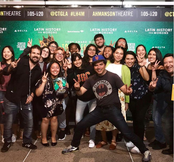 USCLaCASA's tweet photo. It was an honor meeting @JohnLeguizamo at USC on his "Latin History For Morons" tour. Nuestra casa es tu casa, you are always welcome to come to La CASA &amp; share your experience/journey with our community. Also, reminder to stop by to pick up your FREE Latinx Handbook! Fight on✌️ https://t.co/ISmJ3dGHTR